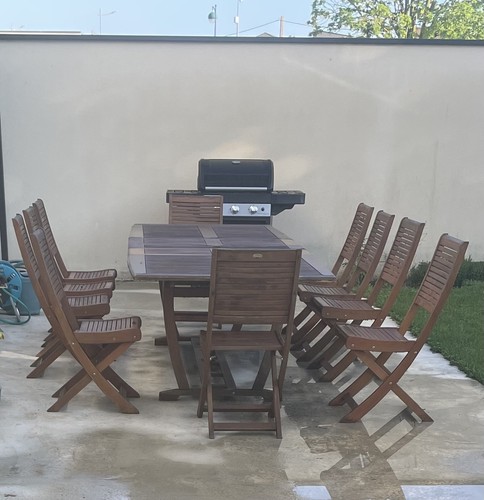 Une table ses chaises de - table,