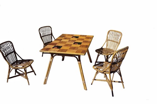 Table chaises rotin - chaises,